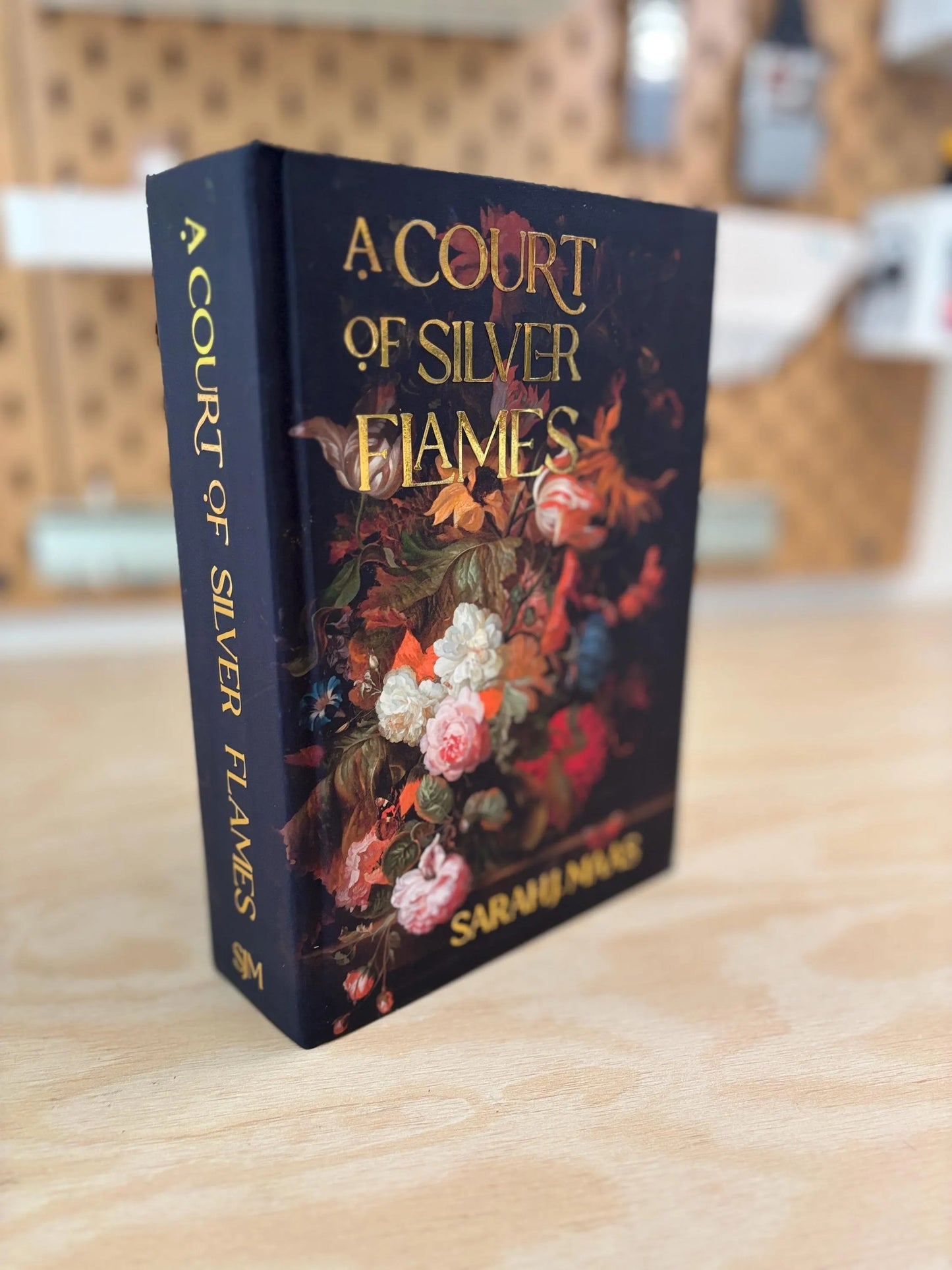 A Court of Thorns and Roses Books 1-5, Handmade Rebound Special Edition, Vintage Floral Design