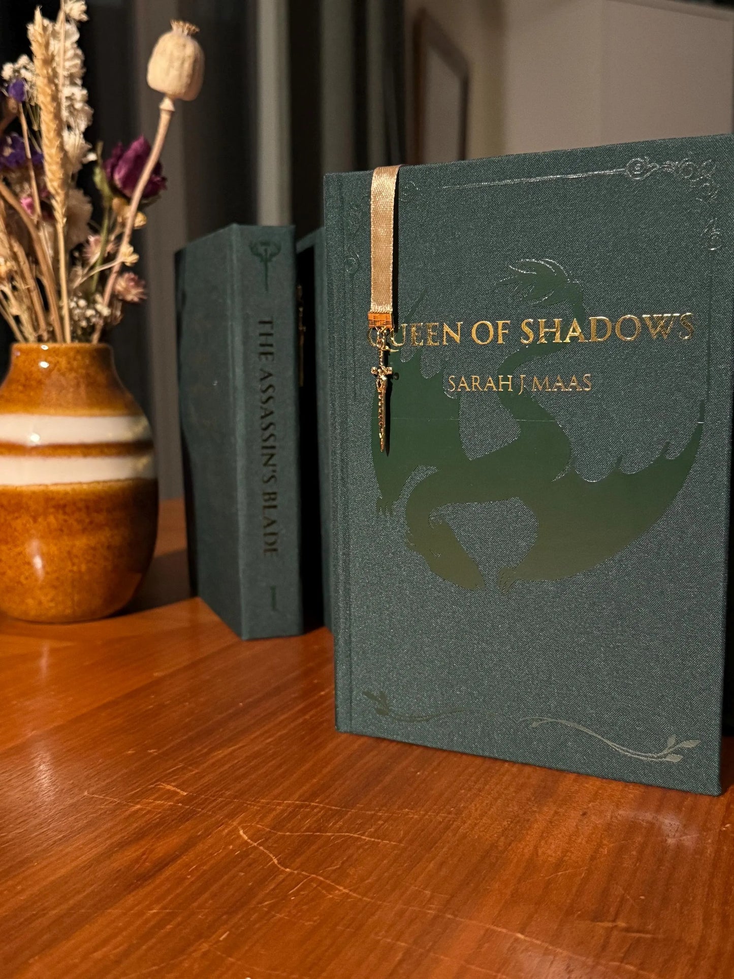 Throne of Glass Full Series Rebound with custom hardcovers and sprayed edges